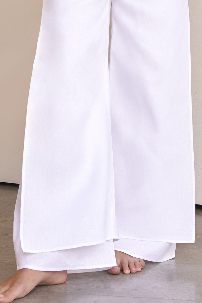 ladies white linen trousers